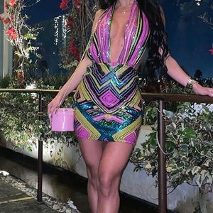 FASHION NOVA MULTI-COLOR SEQUINS HALTER MINI DRESS SIZE (XS)